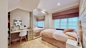 Photo 5- click for photo gallery